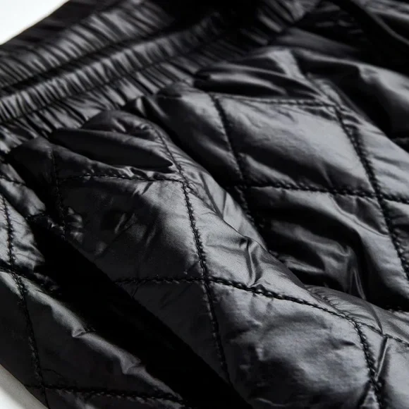 H&M Black Quilted Pants (Sold out online) - Picture 2 of 5